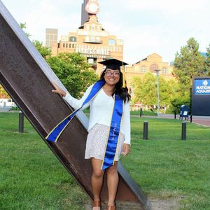 Meet your Posher, Lezel